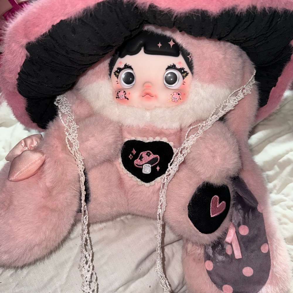 Nommi 400% pink mushroom bunny